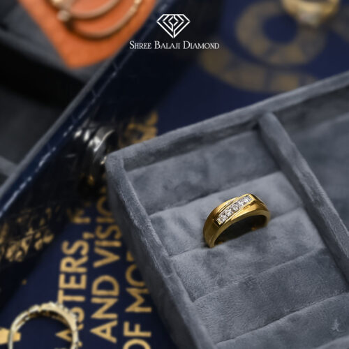 Glittering Diamond Ring Shree Balaji Diamond